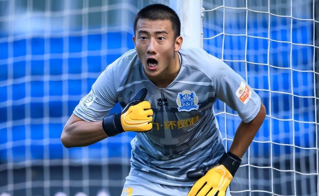 包含赛前葡超传出新动向;北京国安完成体检;管理层表态——球迷炸锅;心理建设被强调的词条 包含赛前葡超传出新动向;北京国安完成体检;管理层表态——球迷炸锅;心理建设被强调的词条