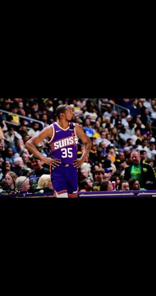 赛后洛杉矶湖人完成体检菲尼克斯太阳冲刺阶段强势反弹，现场解说直呼：西亚卡姆与70激战尤文图斯分钟的简单介绍